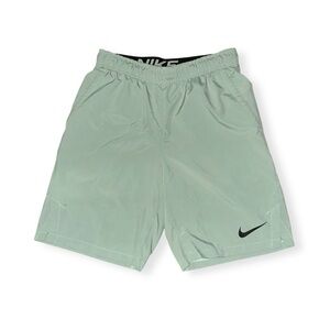 Super Rare Nike Flex Woven Soccer Basketball Shorts Mint Green Size Large